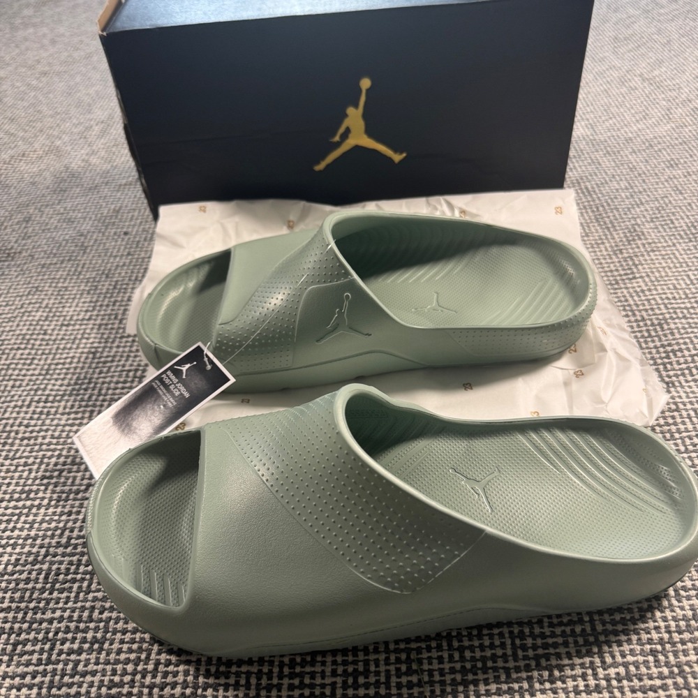 Jordan Post Slide Womens Jade Smoke Green Foam Sandals FZ6511-300 Size 9 NEW